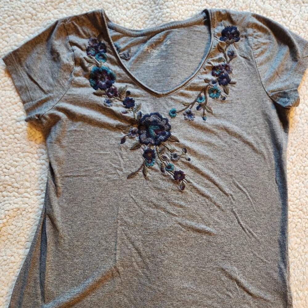 Womens tshirt